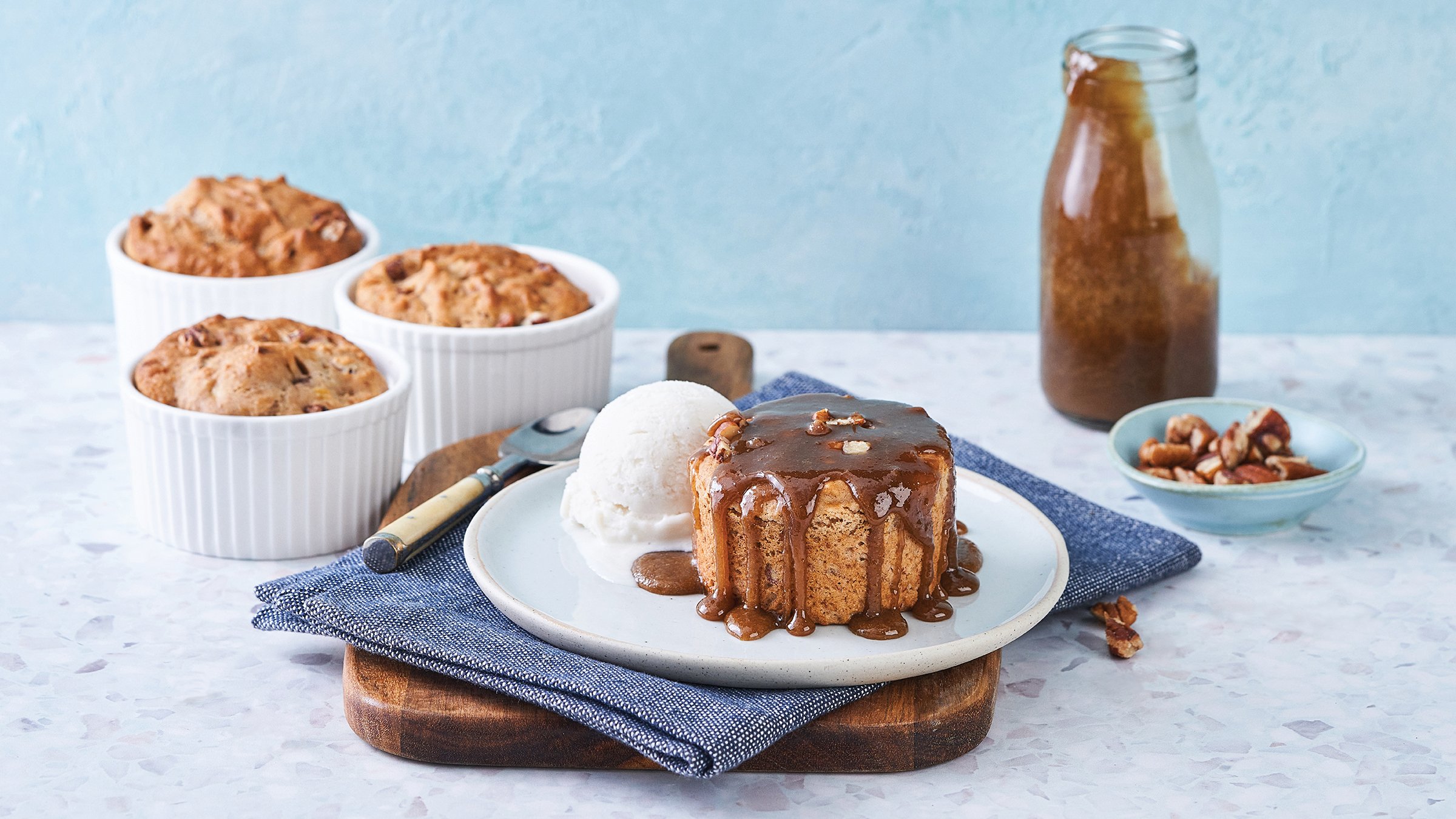 Banana & Pecan Puddings with Sticky Caramel Sauce White Wings